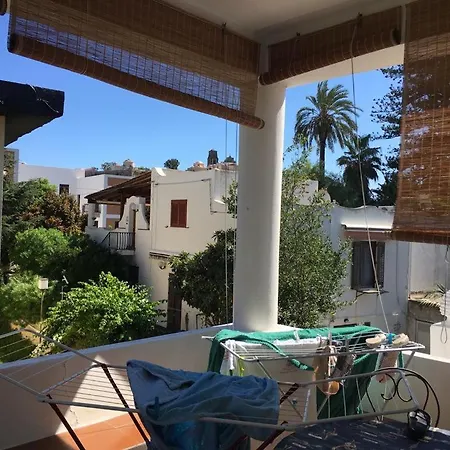Casa Iddu Apartment *
